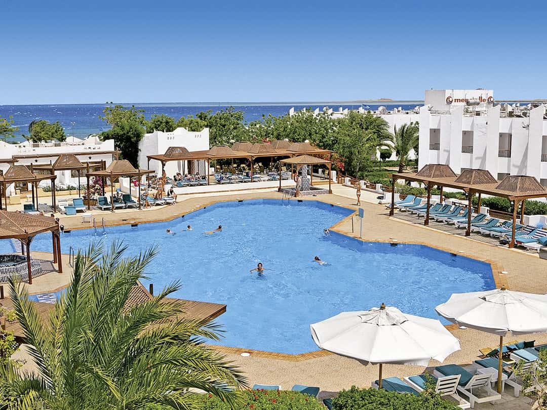 Hotel Menaville Resort