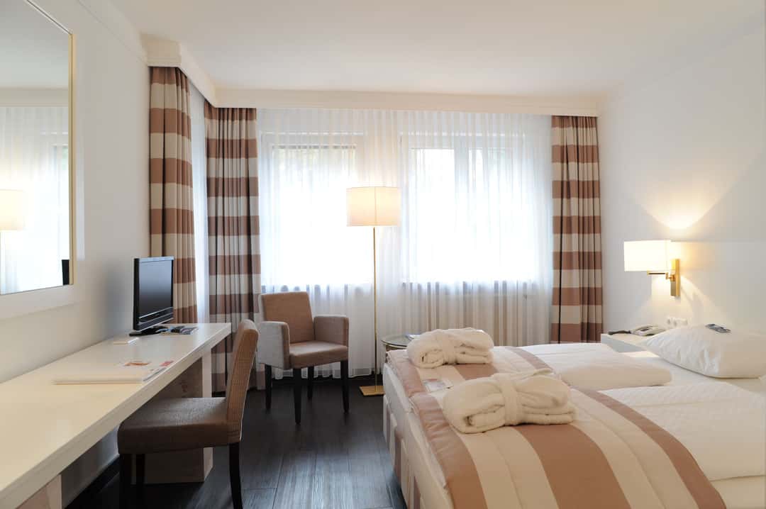 Relexa Waldhotel Schatten Stuttgart