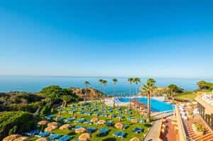 Auramar Beach Resort