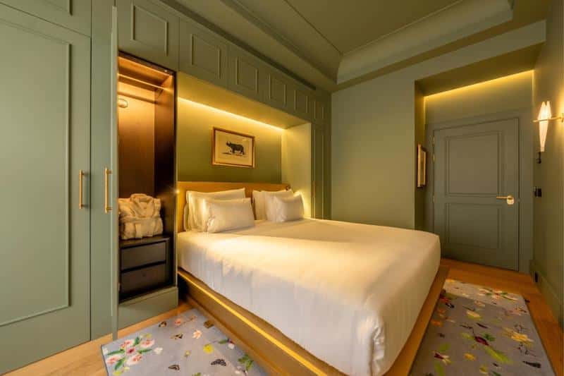 Art Legacy Hotel