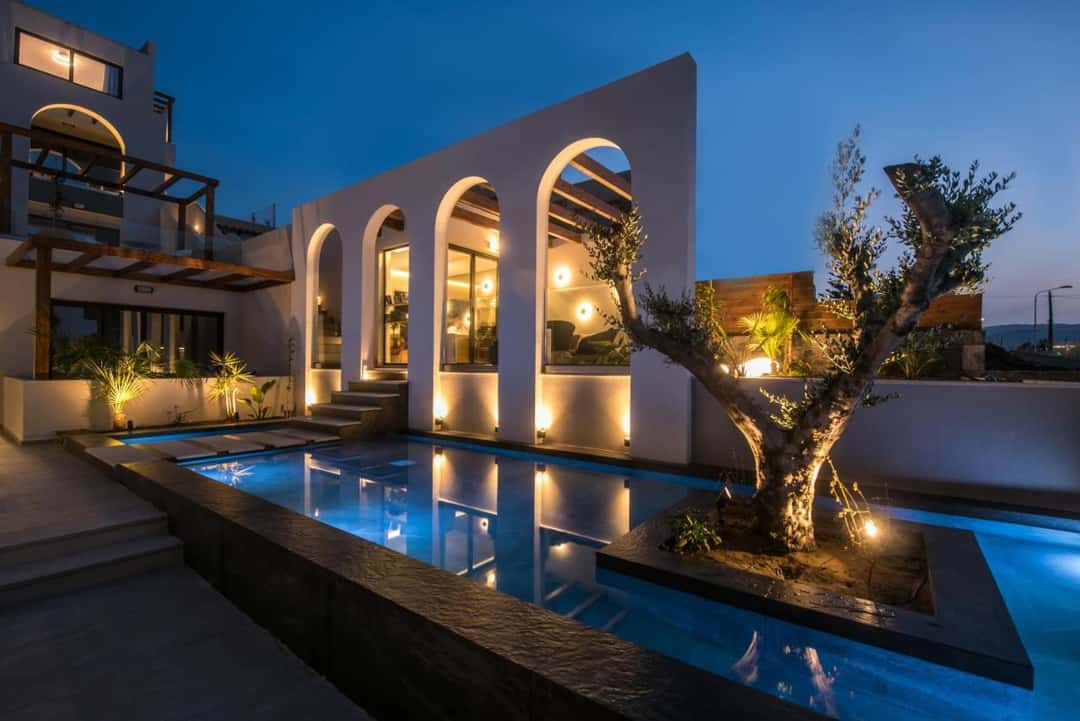 Vaya Suites