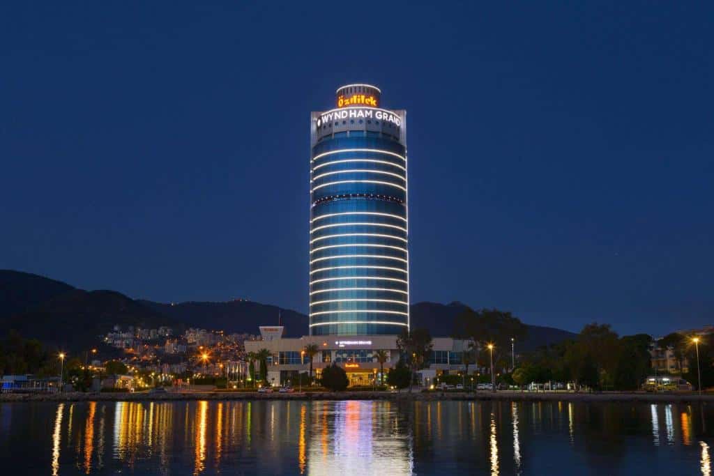 Wyndham Grand Izmir Özdilek Thermal & Spa