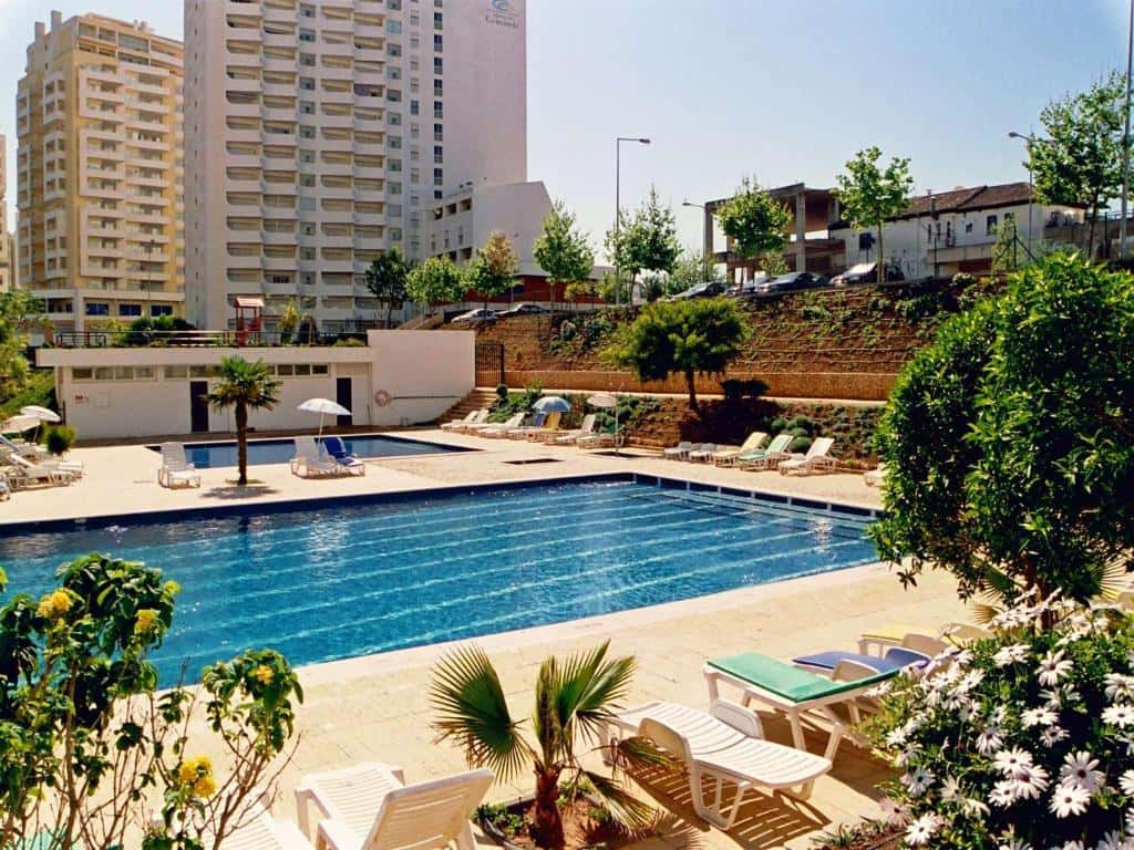 Apartamentos Jardins da Rocha
