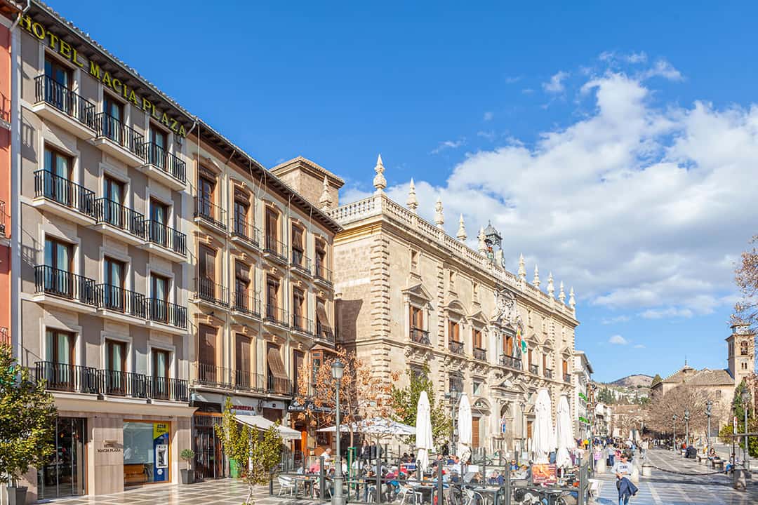 Macia Plaza