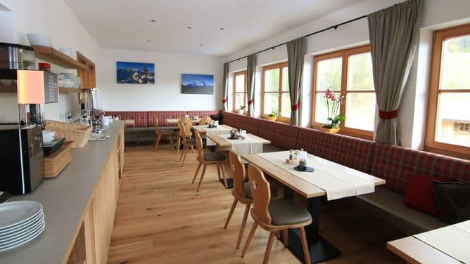 Alpinhotel Berchtesgaden 3