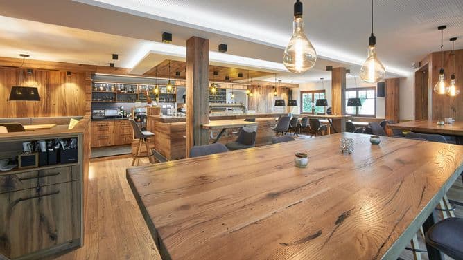 Gasthof Edelweiss - Bierhotel Loncium 3