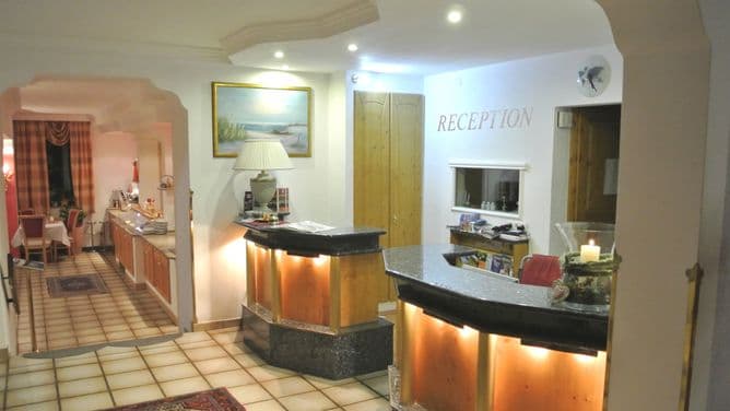 Hotel Kärntnerhof 5