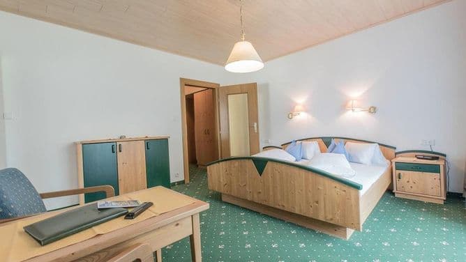 Pension Trojerhof 6