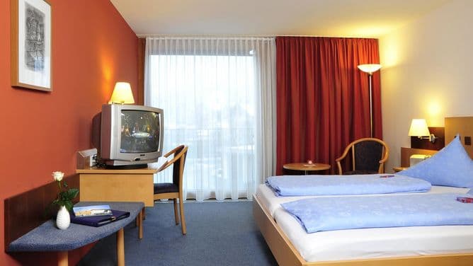 Hotel Weisses Kreuz 8