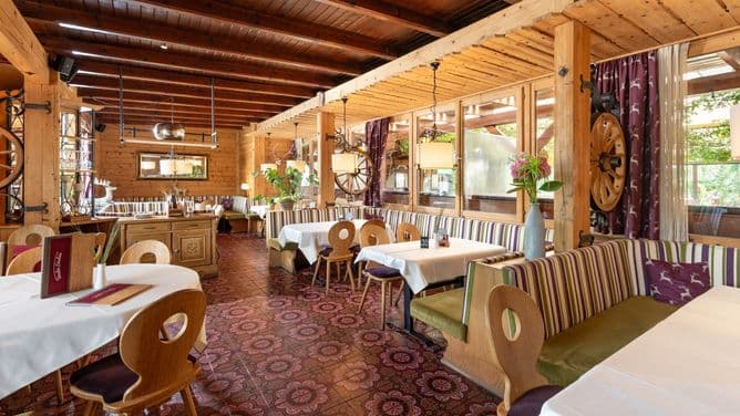 Hotel & Restaurant Tiroler Stuben 3