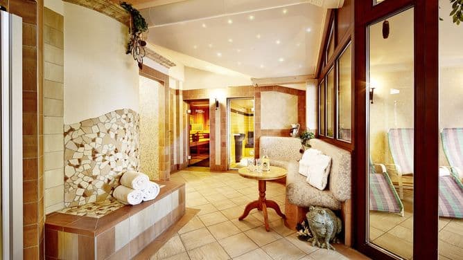 Hotel Gasthof Flatscher 4