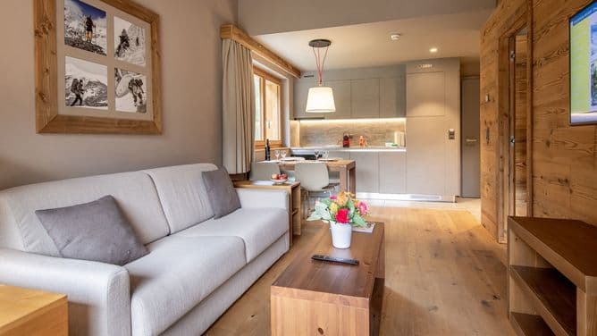 SWISSPEAK Resorts Zinal 8