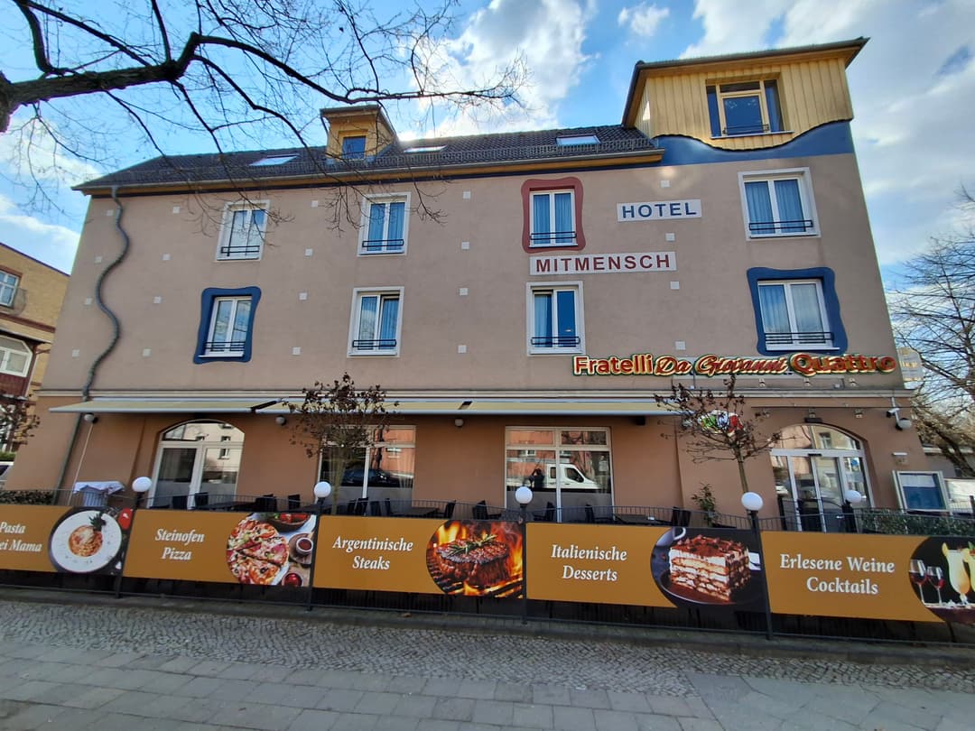 Hotel Mit-Mensch, foto 1