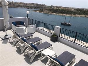 Marina, foto 1