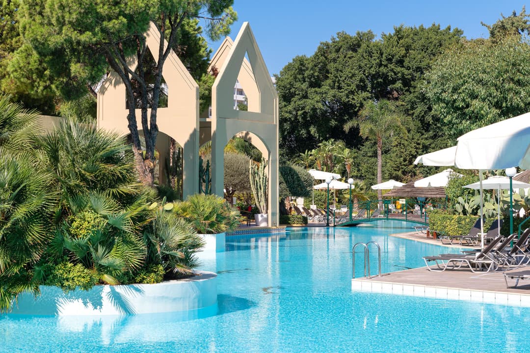 Dionysos Hotel, foto 1