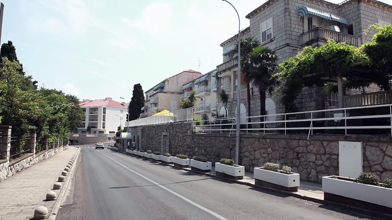 Komodor, foto 1