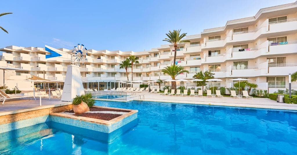 Globales Cala Bona, foto 1