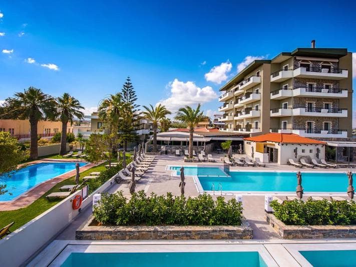 Petousis Hotel & Suites, foto 1
