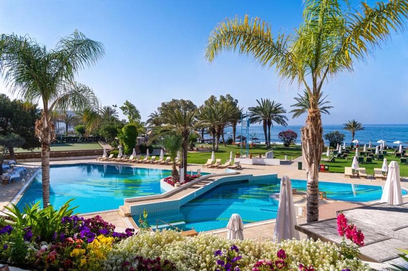 Constantinou Bros Athena Royal Beach Hotel, foto 1