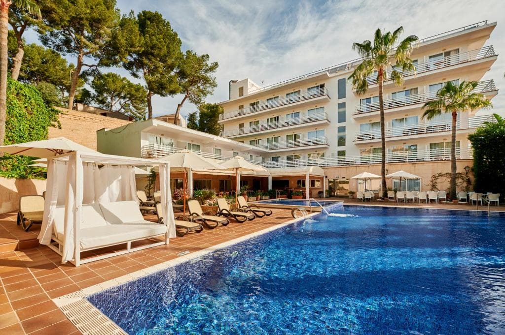 Hotel ROC Oberoy, foto 1