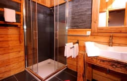 Almchalet Dorfblick 12