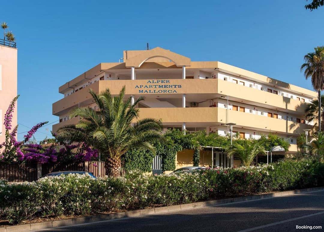 Alper Apartments