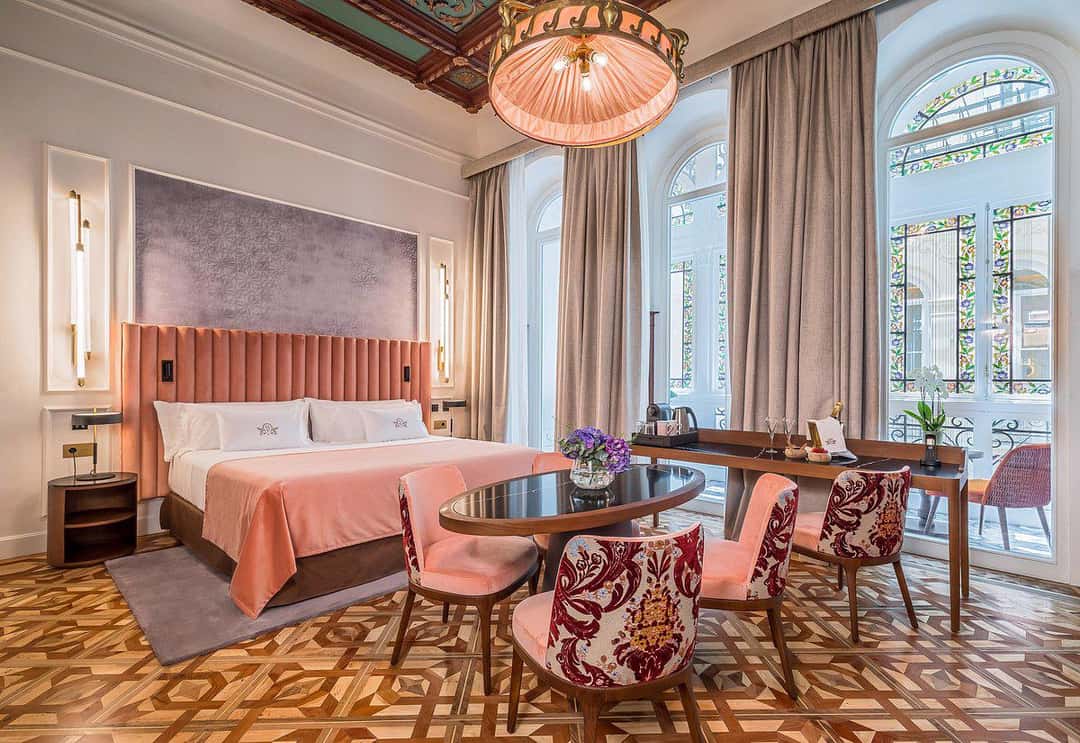 Gran Via A Royal Hideaway