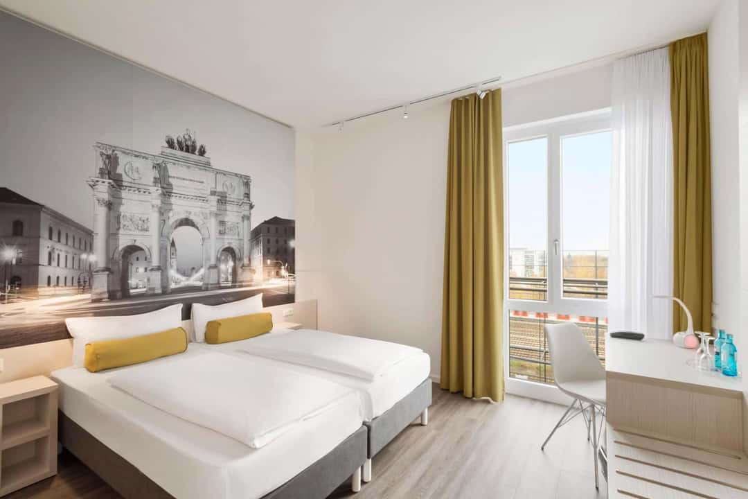 Super 8 By Wyndham Munich