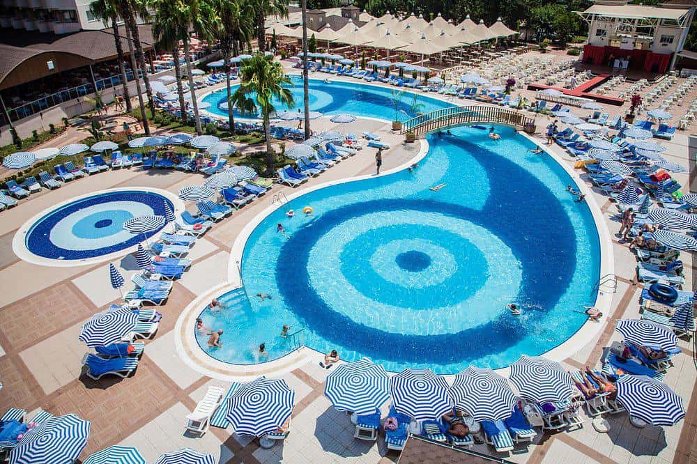 Lonicera World Hotel