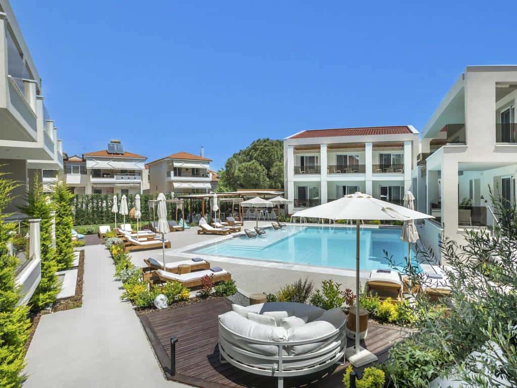 Mirablue Luxury Residences