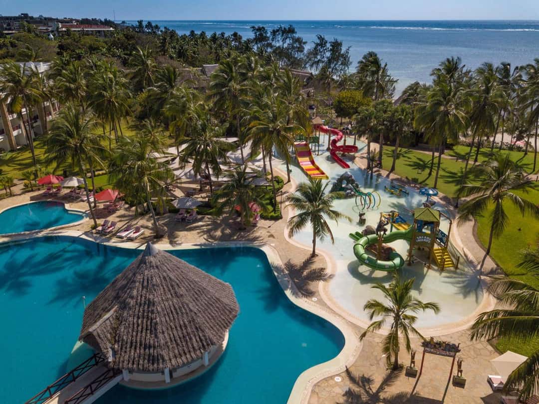 PrideInn Paradise Beach