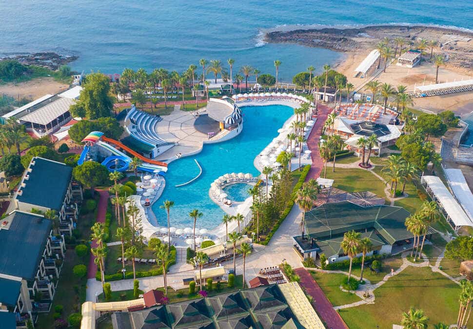 Oz Hotels Incekum Beach Resort
