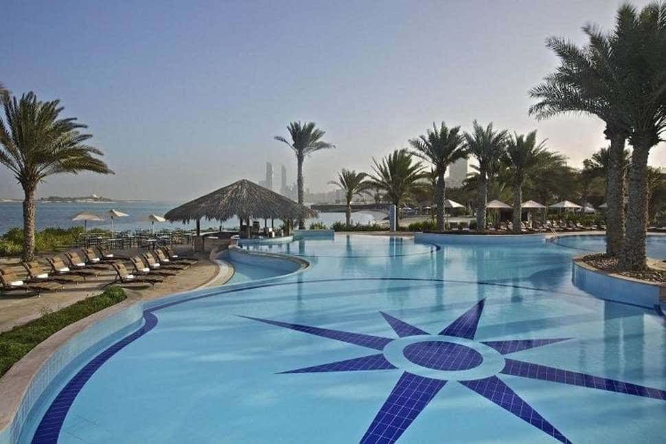Radisson Blu Hotel & Resort Abu Dhabi Cornich