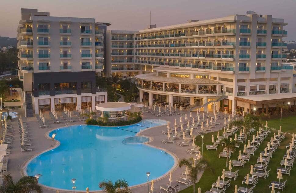Nissiblu Beach Resort