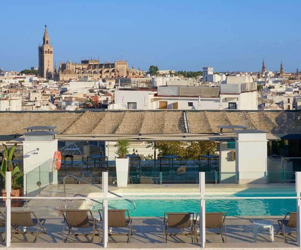 Hotel Becquer