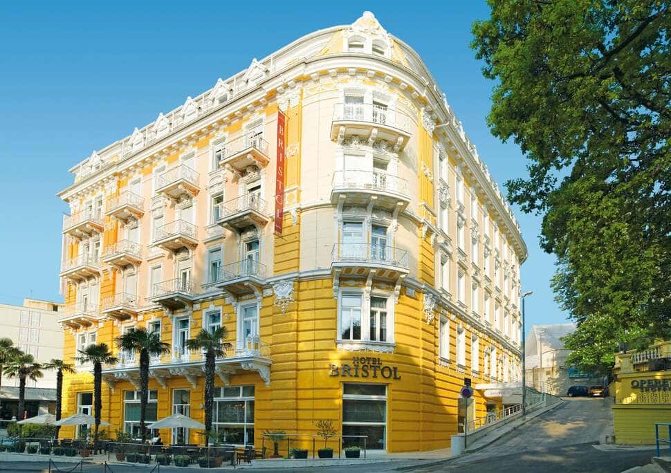 Hotel Bristol